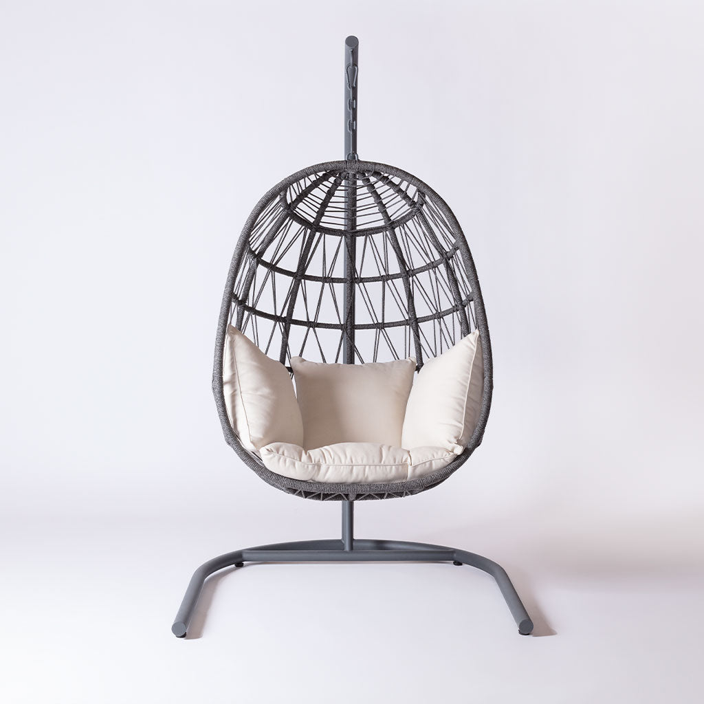 Saranac Egg Chair || Black/White