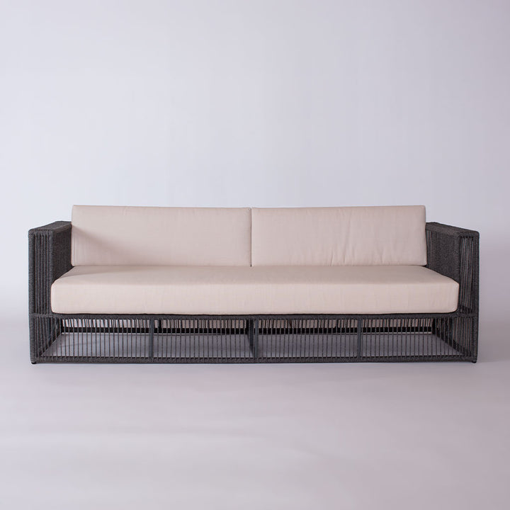 Saranac Sofa || Black/White