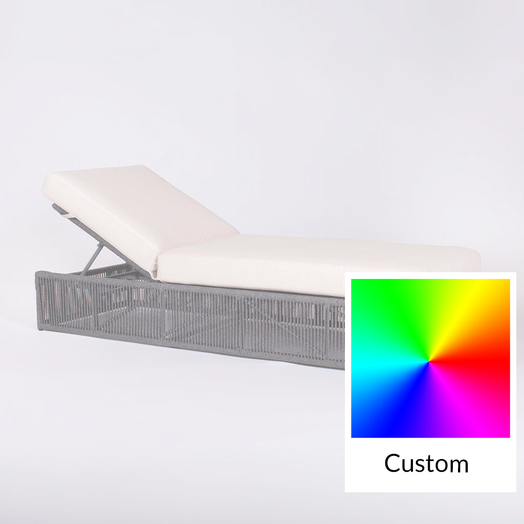 Saranac Chaise Lounge || Black/White