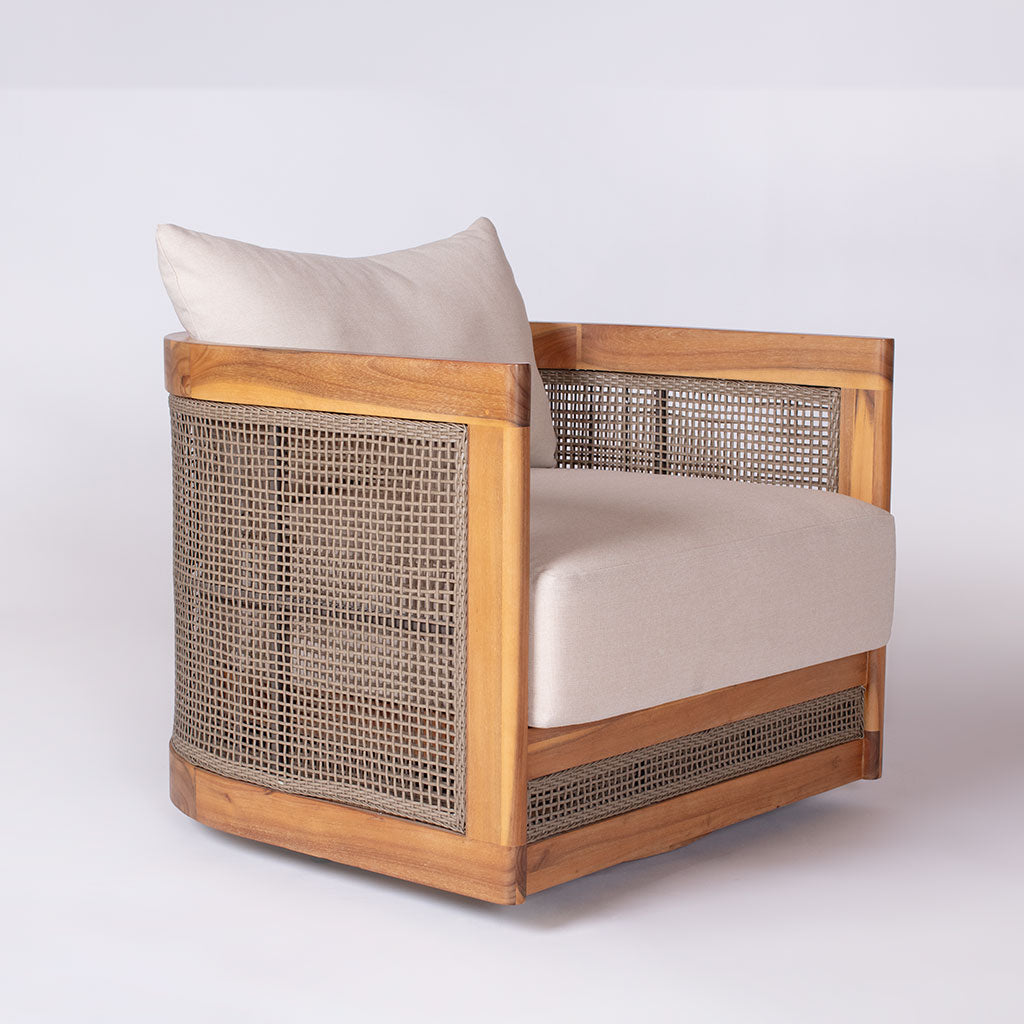 Biscayne Swivel Chair || Wood/White