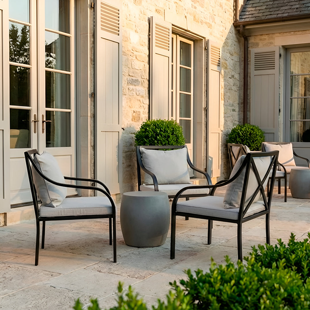 Bel Air Arm Chair with Two Cushions