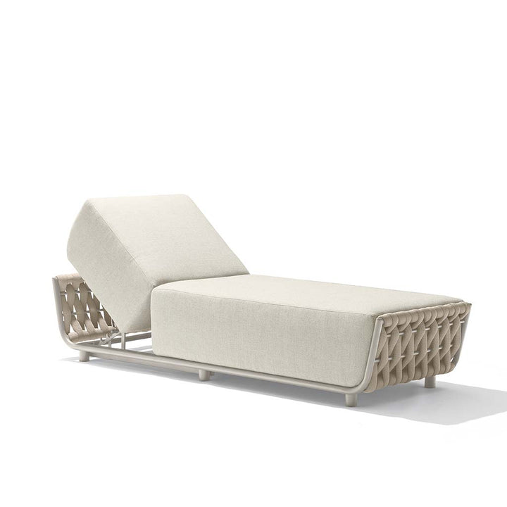 Hug Chaise Lounge || Greige