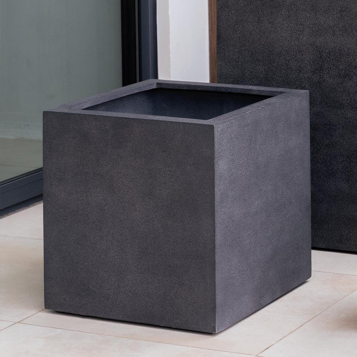 Farnley Planter