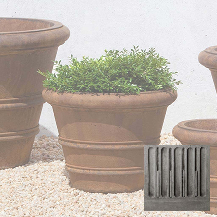 Classic Rolled Rim Planter, Medium