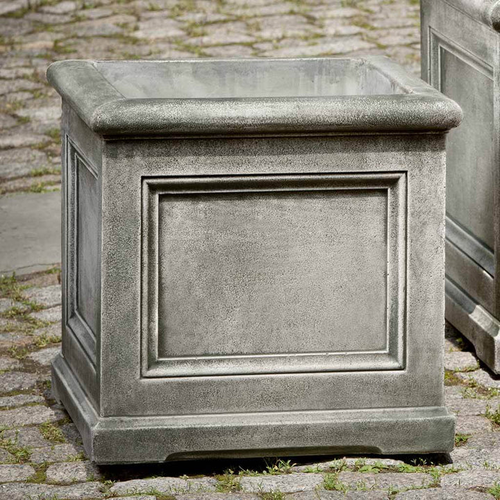 Orleans Planter