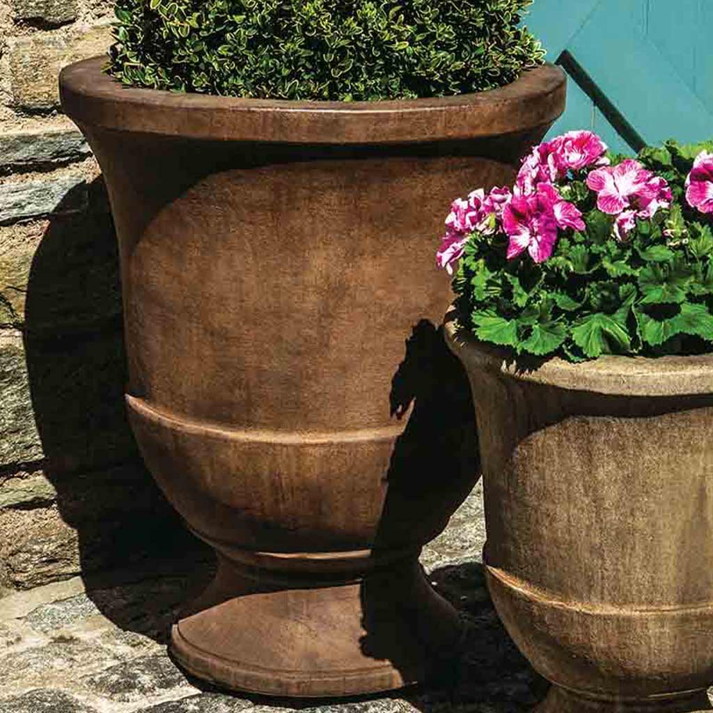 Pascal Urn