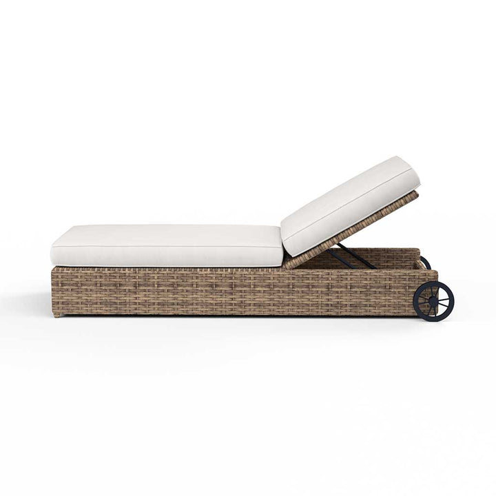 Amelia Chaise Lounge || Aged Tobacco