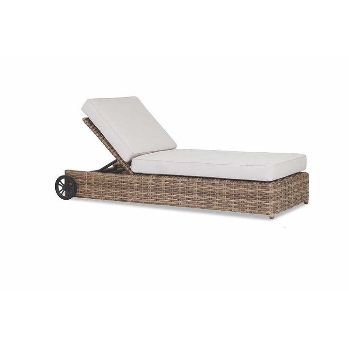 Amelia Chaise Lounge || Aged Tobacco
