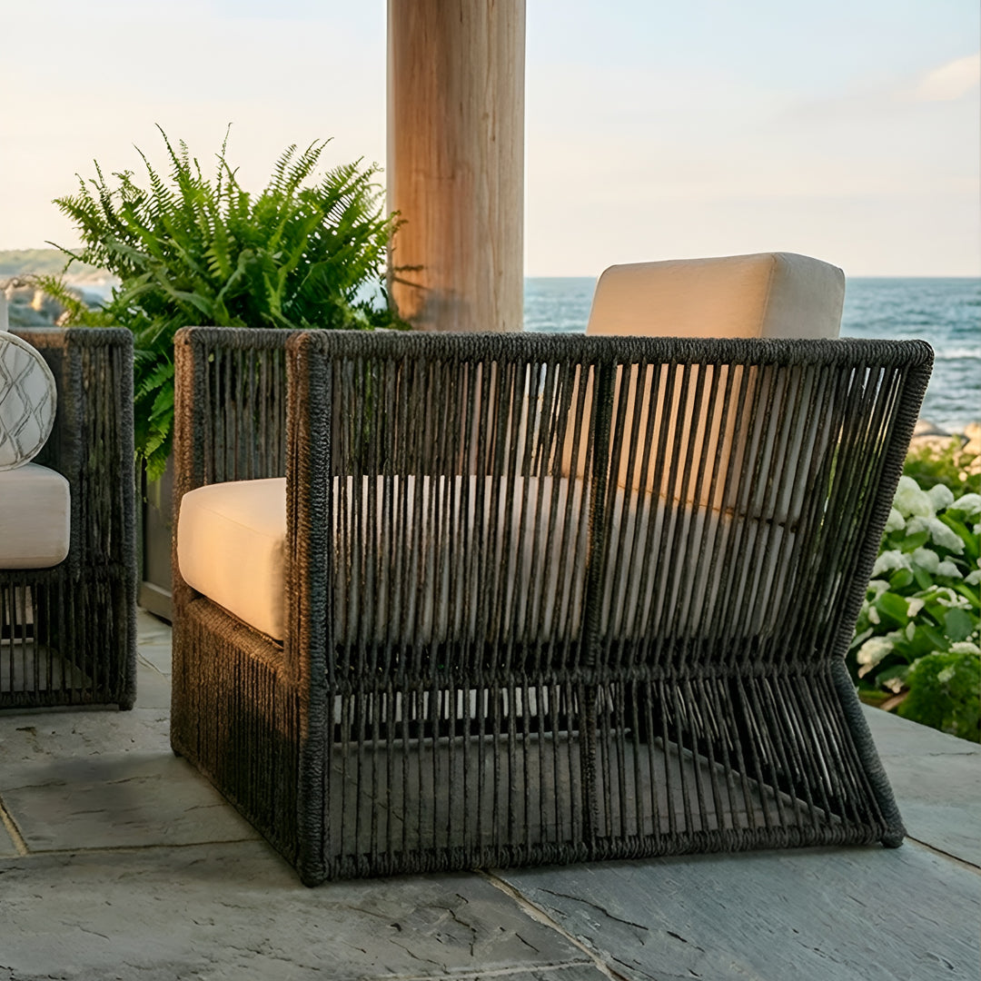 Saranac Arm Chair || Black/White
