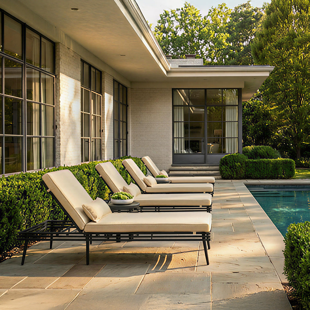 Saratoga Sling Chaise Lounge with Cushion