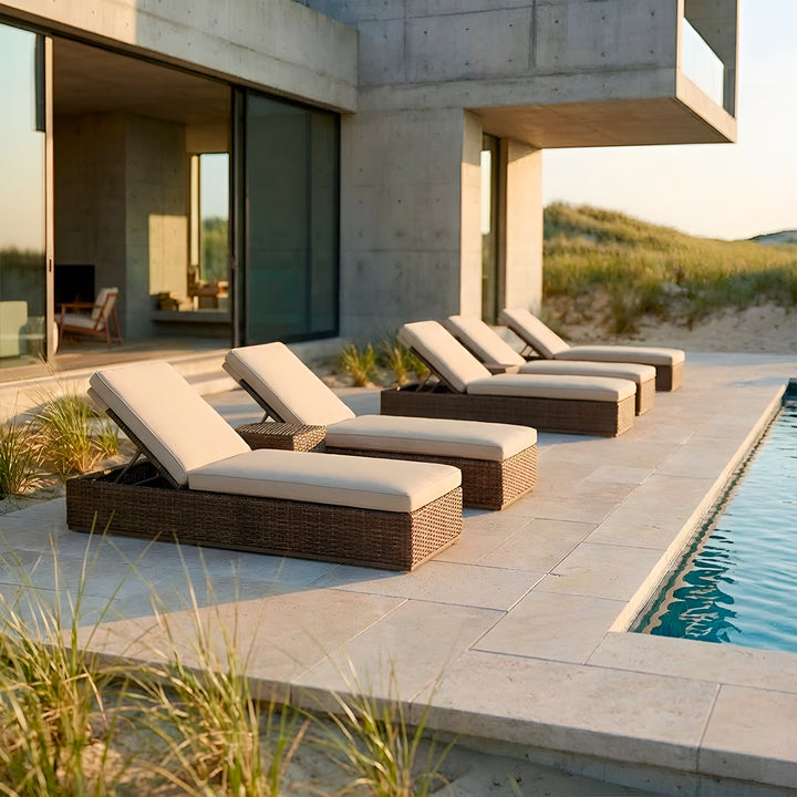 Valencia Chaise Lounge || Brown/Cream