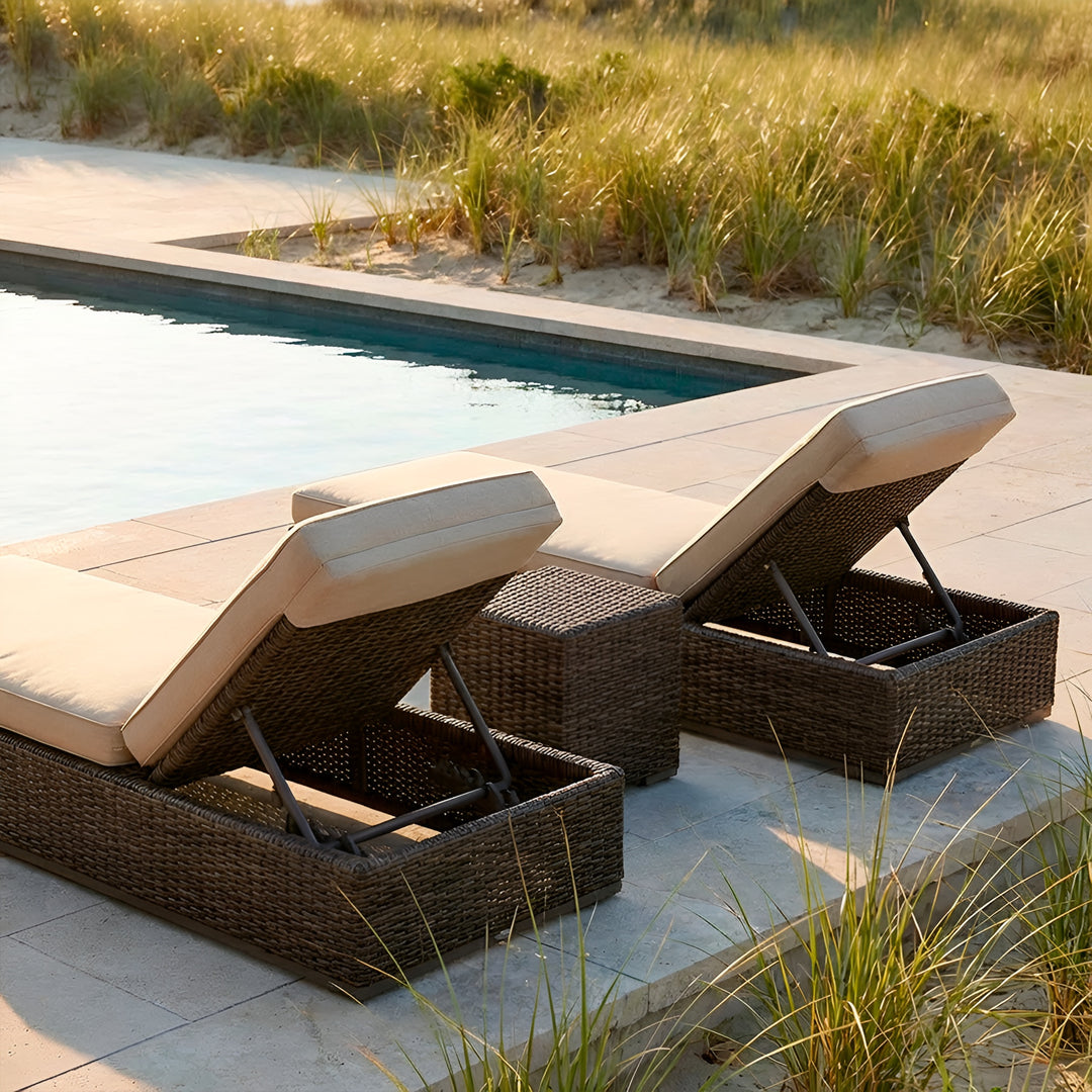 Valencia Chaise Lounge || Brown/Cream