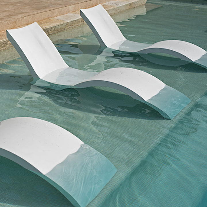 Aqua In Water Deep Chaise Lounge