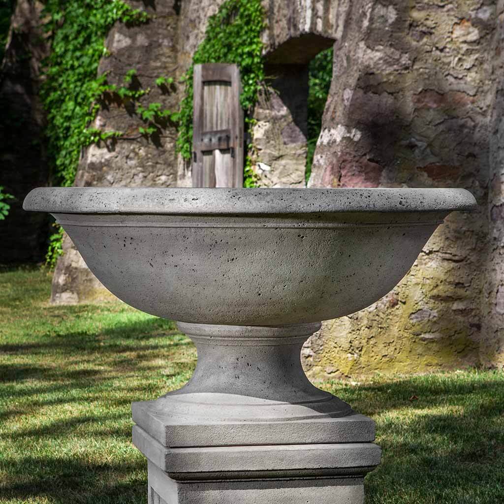 Monteros Urn